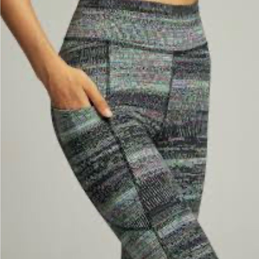 Lululemon Lab Jacquard High Rise 28” training tights.